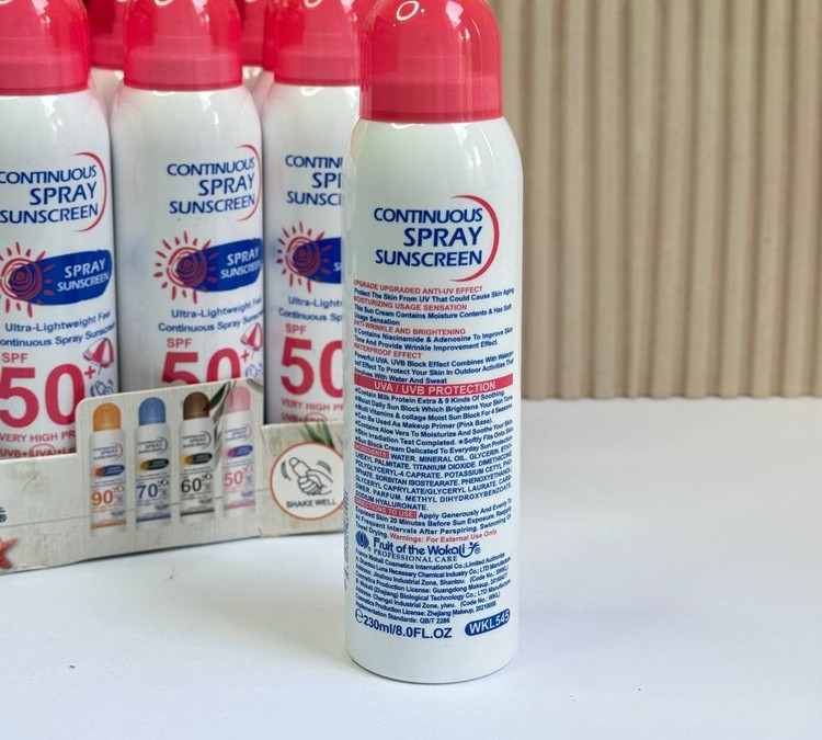اسپری ضدآفتاب سفیدکننده SPF50