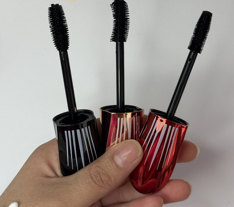 ریمل حجم دهنده فرچه ژله ای گاش GOSH