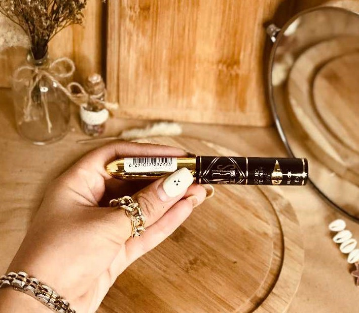 خط چشم پاریس Paris Eyeliner