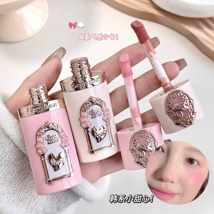 رژگونه سلطنتی 1380 طرح فلاورنوز GeGe Bear