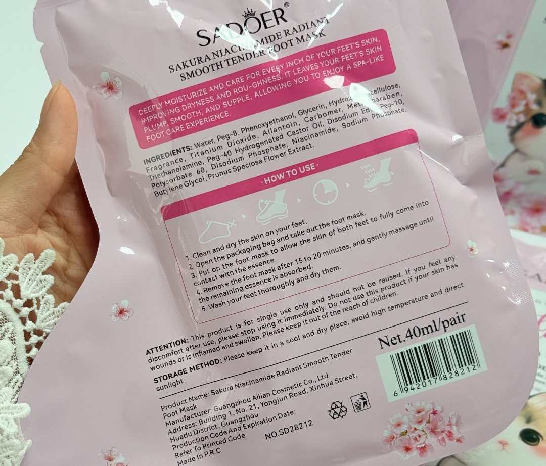 ماسک پا جورابی گربه
