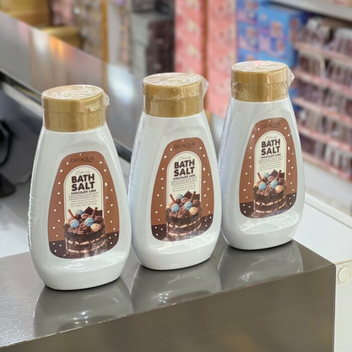 نمک بدن کیک شکلاتی